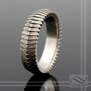 Segmented Scale Armor Ring - 14k Gold white, yellow or rose, medieval design
