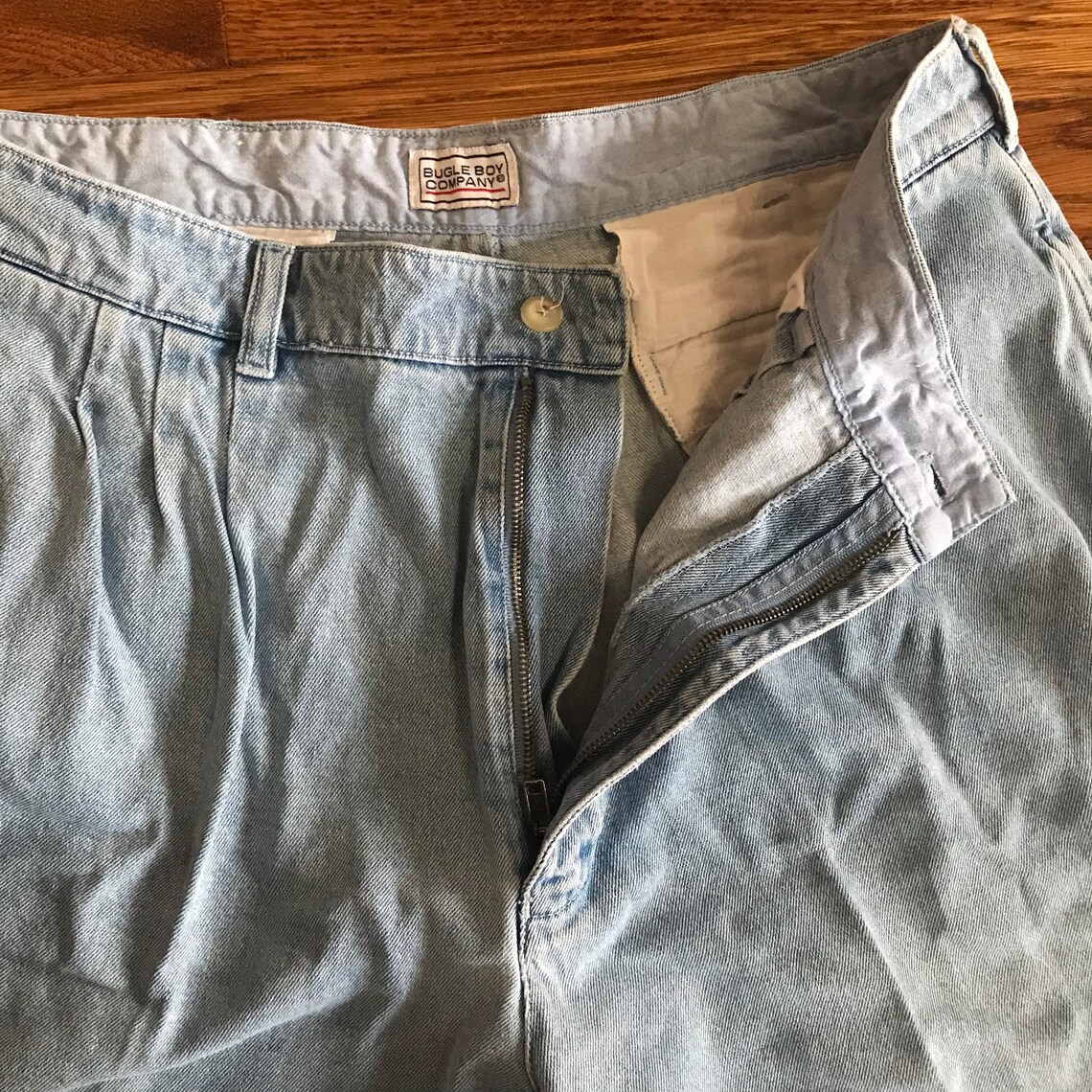Vintage Bugle Boy pleated dad shorts 34 denim | Etsy