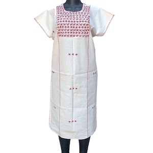 Large Woman Mexican White Tunic Dress, Pink Bird Hand Embroidered Relaxed Pull Over Dress, Muslin Cotton San Pedro Amuzgos Huipil Dress