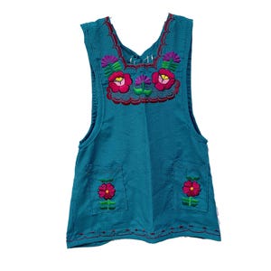 Girl 4-6 Year Easter Spring Green Apron and Pink Floral Embroidery Dressy Apron, Handy Pocket Stain Free Protective Mexican Delantal Mandil