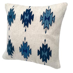 Handwoven Zapotec Pillow Cover: Oaxacan Wool, Geometric Design, 19x20 image 4