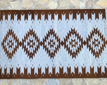 Authentic Zapotec Wool Rug 31"x60" Brown Diamond and Arrow Geometric Pattern, Natural Dyed, Reversible Rectangle Tapestry