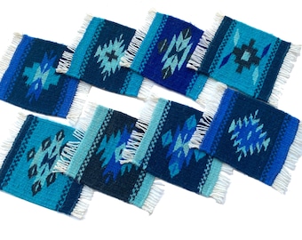 Handgewebte Untersetzer aus Zapotekenwolle: Geometrische Blaue Tassenteppiche (4er Set)
