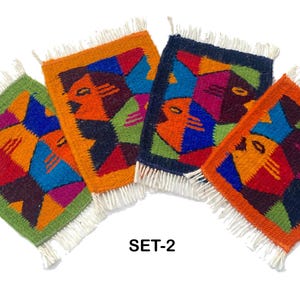 Posavasos de lana zapoteca tejidos a mano - Juego de 4 mini alfombras con diseño de banco de peces SET-2