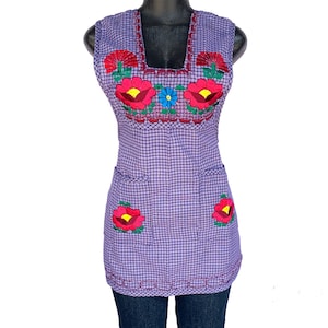 Small Mexican Purple and Fuchsia Floral Embroidered Apron, Kitchen Cooking Stain Free Full Apron, Mexican Handy Pocket Delantal Mandil Apron
