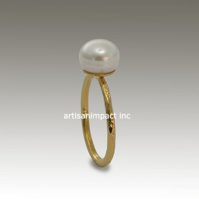 14K Gold Pearl Ring, yellow gold ring, single pearl ring, peacock pearl ring, peach pearl ring, gold ring, thin ring Young Love. RG1533 image 3