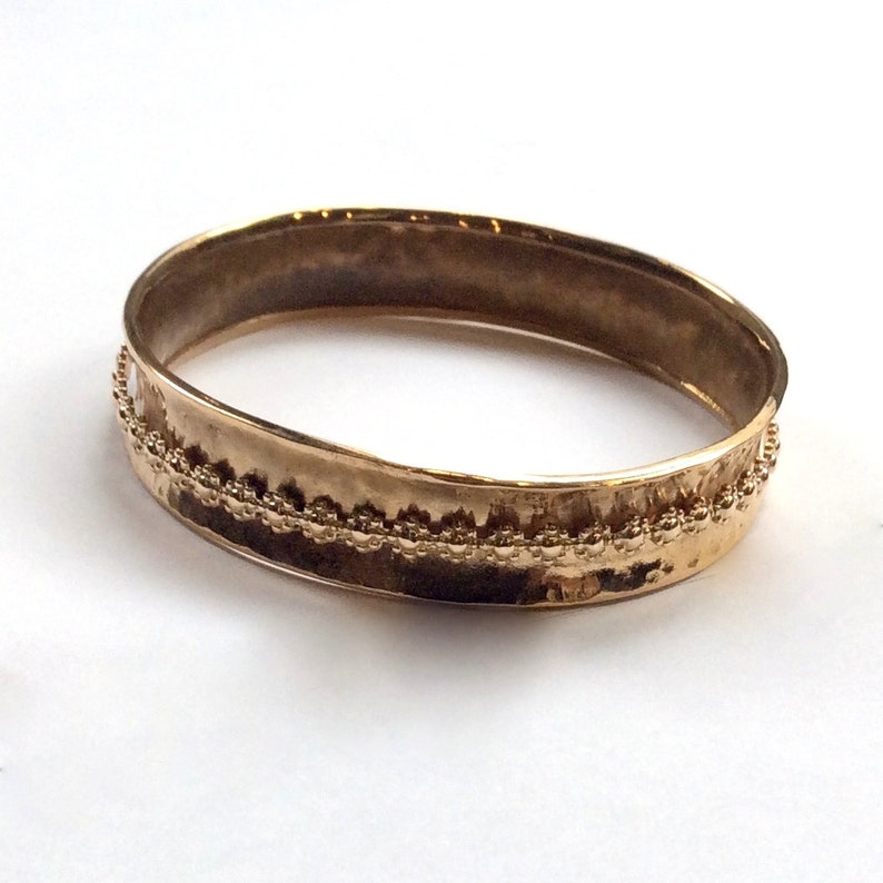 meditation bracelet simple hammered bangle My treasure B3004 Hammered brass bangle statement bangle floral gold filled spinner bangle