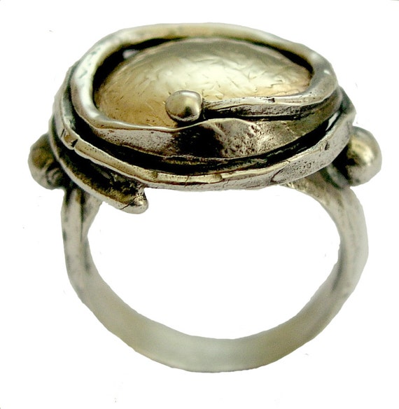 Statement ring, Two Tone Ring, Silver ring, silver gold ring, round ring, cocktail ring, oxidized ring - Walking in circles R1470G