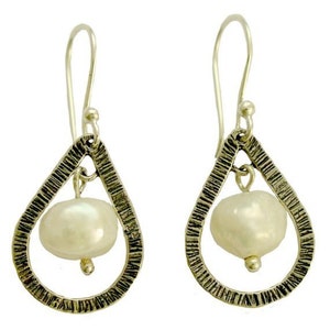 Teardrop-Form-Perlen, Perlen Ohrringe, Silber gehämmert baumeln Ohrringe, Perlen Ohrringe, Sterling Silber Ohrringe - Pearl Vision - E7880-5