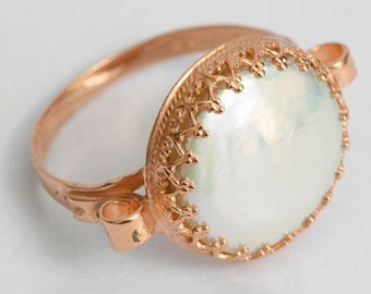 Solid rose gold Ring, coin pearl ring, Victorian pearl ring, solid gold engagement ring, rose gold crown ring, fligree ring - Dejavu RG1172