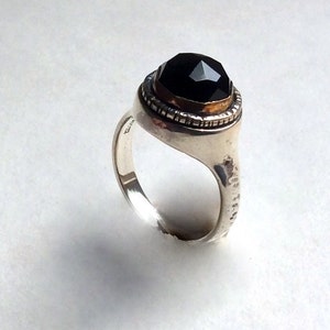 Onyx Ring, gemstone ring, silver gold ring, gypsy ring, boho ring, bohemian ring, boho chic jewelry, princess crown ring Dark night R2236 image 4