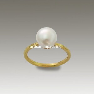 14K Gold Pearl Ring, yellow gold ring, single pearl ring, peacock pearl ring, peach pearl ring, gold ring, thin ring Young Love. RG1533 image 4