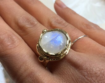 Solid gold Moonstone ring, 14k gold ring, white gemstone engagement ring, organic solid gold ring, statement ring - Notorious Wind RG1470