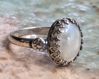 Shell Ring, silver ring, flower ring, unique engagement ring, alternative engagement ring, gypsy crown ring - Moonlight eyes R2413