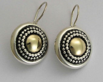 Oxidized earrings, Disc earrings, dangle earrings, sterling silver earrings, yellow gold earrings, mixed metal earrings - Gold Heart. E0294