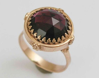 Garnet ring, Solid Rose gold t Ring, unique ring for her, statement ring, 14k gold crown ring, January ring - The treasure RG1247