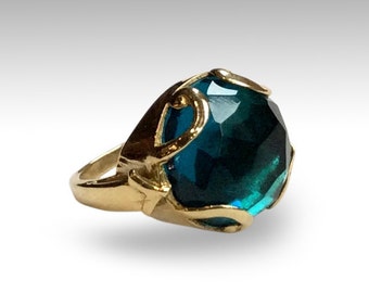 London topaz ring, Gold-tone ring, gemstone ring, stone ring, gemstone ring, brass ring, statement cocktail ring - Queen of Hearts R2316-4