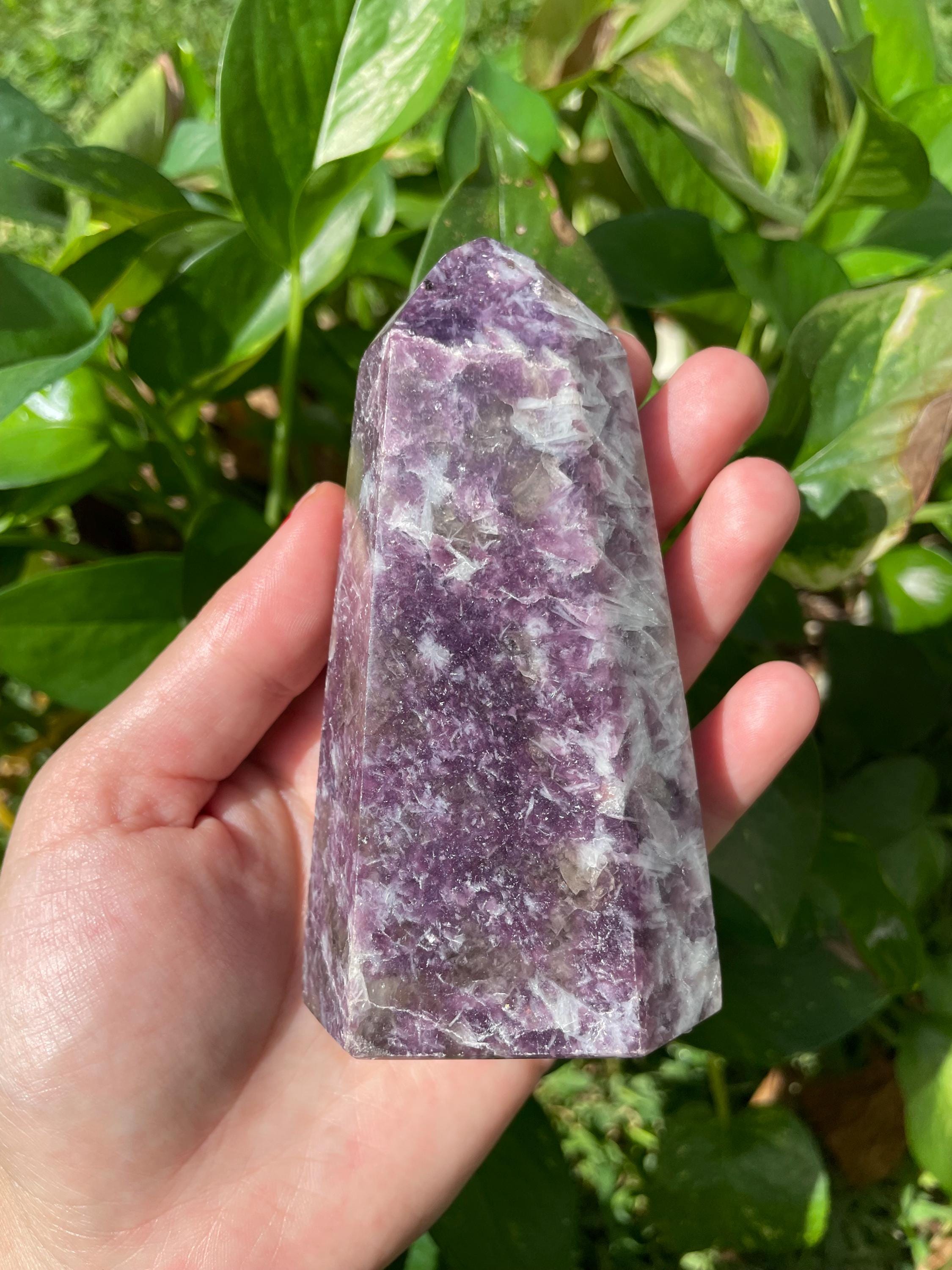 天然アメジストタワー：不安を和らげるクリスタルポイント - Etsy 日本