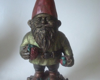 miniature gnome statues