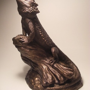 Bearded Dragon 3 Piece sculpture lot! Large sculpture, box and candle holder