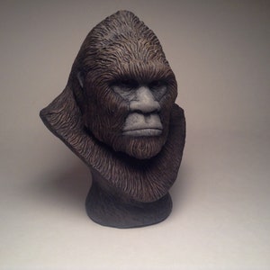 Bigfoot Sasquatch Sculpture bust realistic brown Patty forest legend