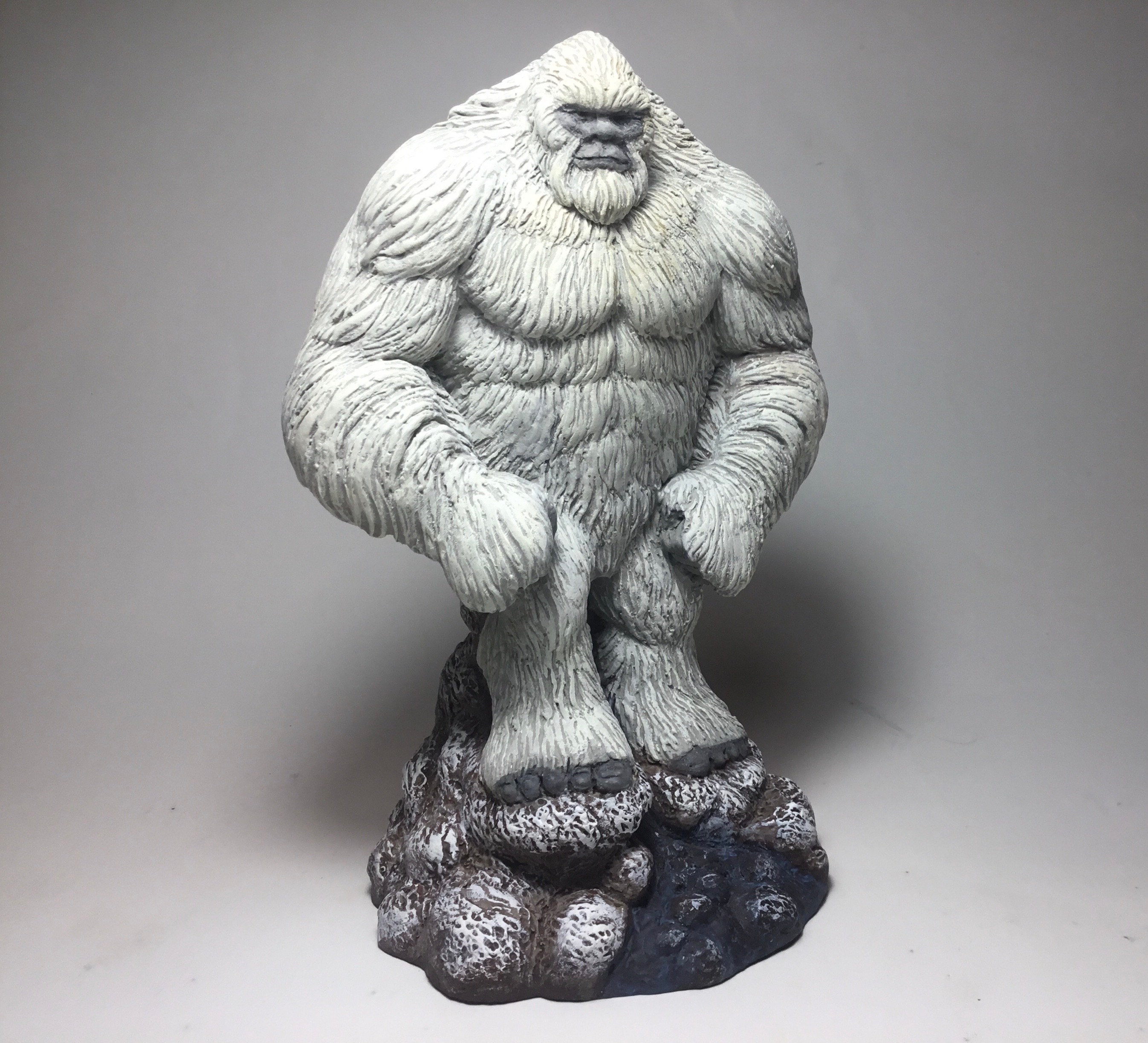 NEW White Bigfoot Sasquatch Figure Mountain Spring Giant Sculpted