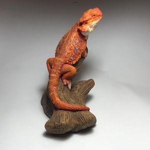 Bearded dragon sculpture Red finish version 2