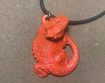 New! Bearded dragon pendant necklace red finish small