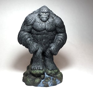 NEW Bigfoot Sasquatch figure mountain spring giant  sculpted by hand black grey
