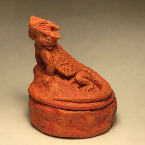 Bearded Dragon Mini Box  Red  finish