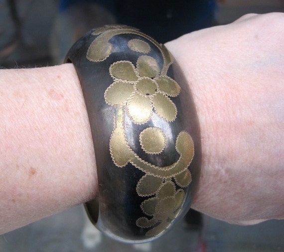 Bangle bracelet - image 1