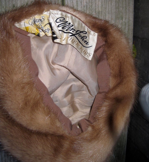 Brown mink hat - image 3