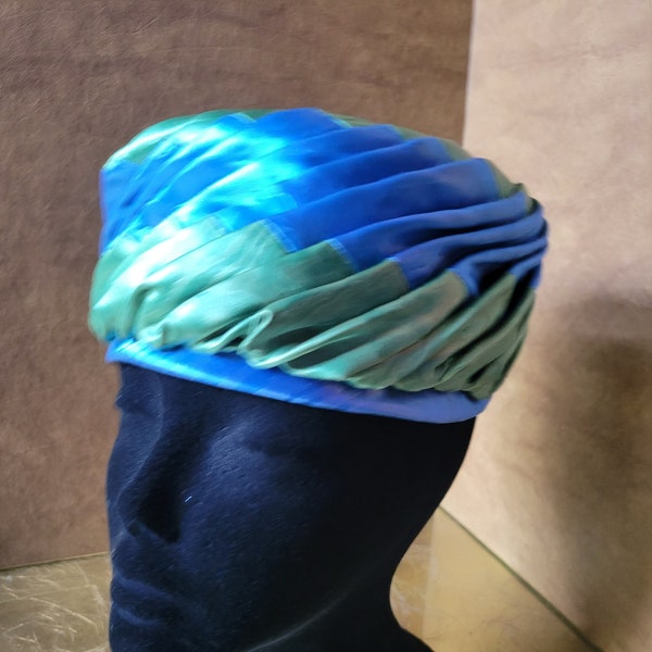 Green & Blue Vintage Hat by Marche Exclusive