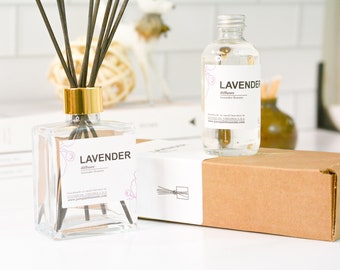 Lavender Reed Diffuser Oil Fragrance Home Decor Dorm with Black Dyed Reeds