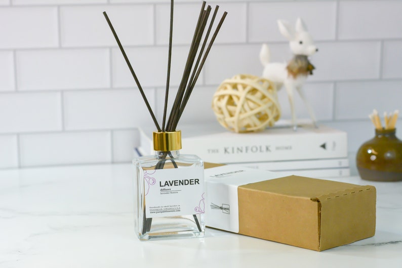 Lavender Reed Diffuser Oil Fragrance Home Decor Dorm with Black Dyed Reeds w/ Glass Vase+ Box