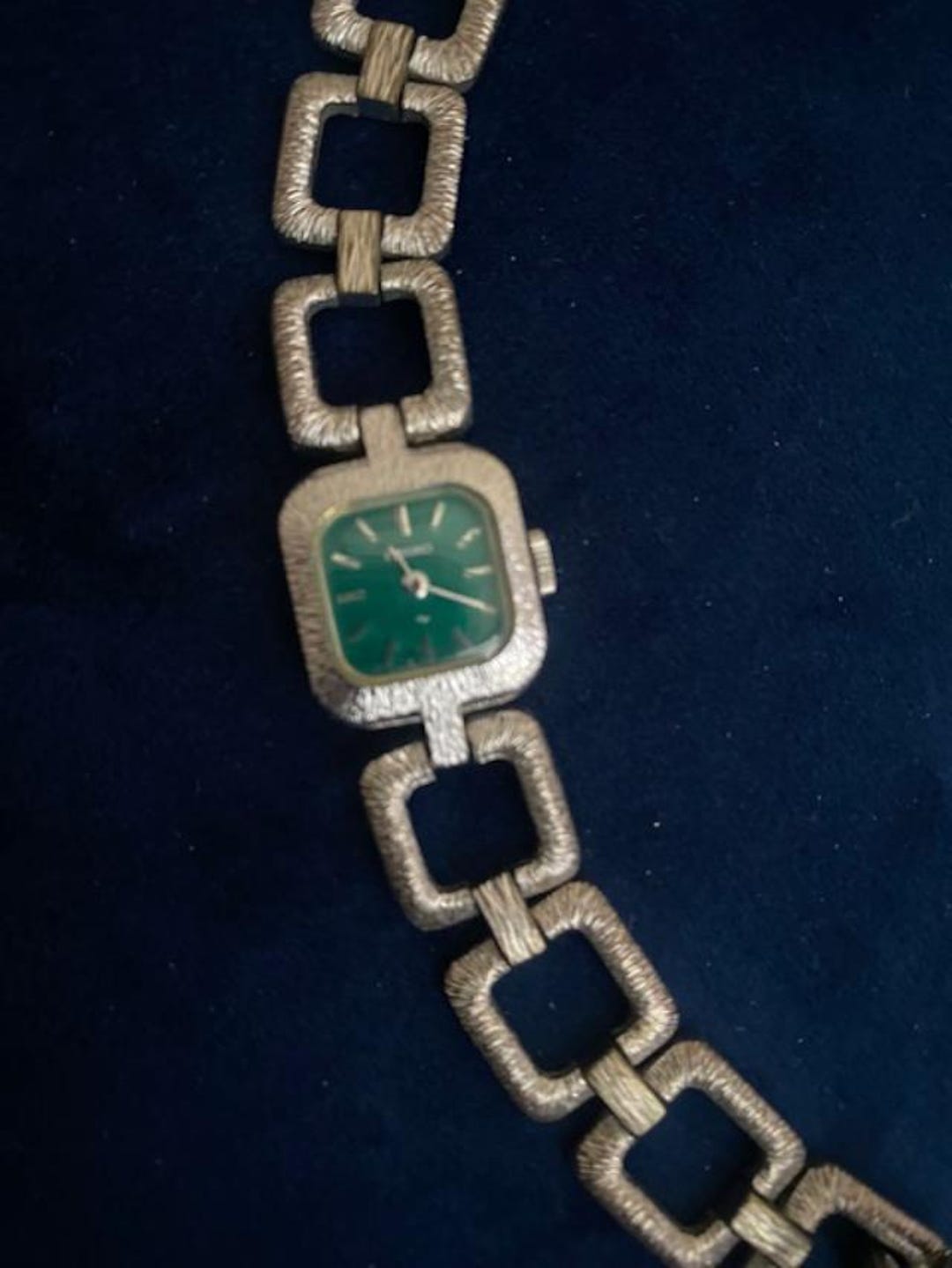 SEIKO 　レディース グリーンダイヤルウォッチ　ヴィンテージ Vintage 1970s Seiko Ladies Mechanical Gold Tone Watch Green