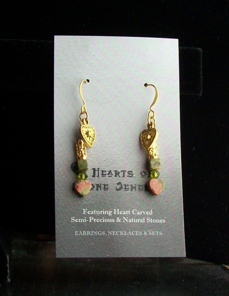 Unakite Gemstone Heart Earrings Uniquely You Grassy Green, Peachy Salmon on Gold, Peridot, CLEARANCE Bild 4