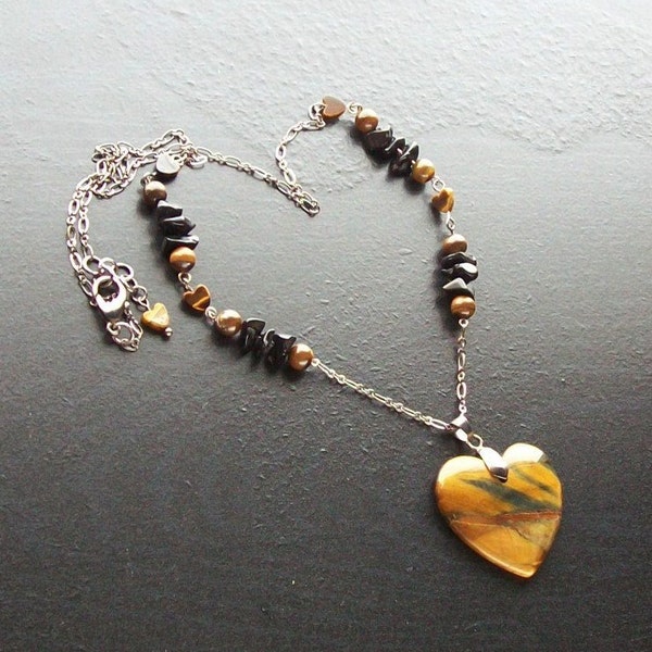 Tigers eye heart gemstone necklace -Must Love Cats(eye) -Golden Sand, Blue, Rust, Black on Gunmetal