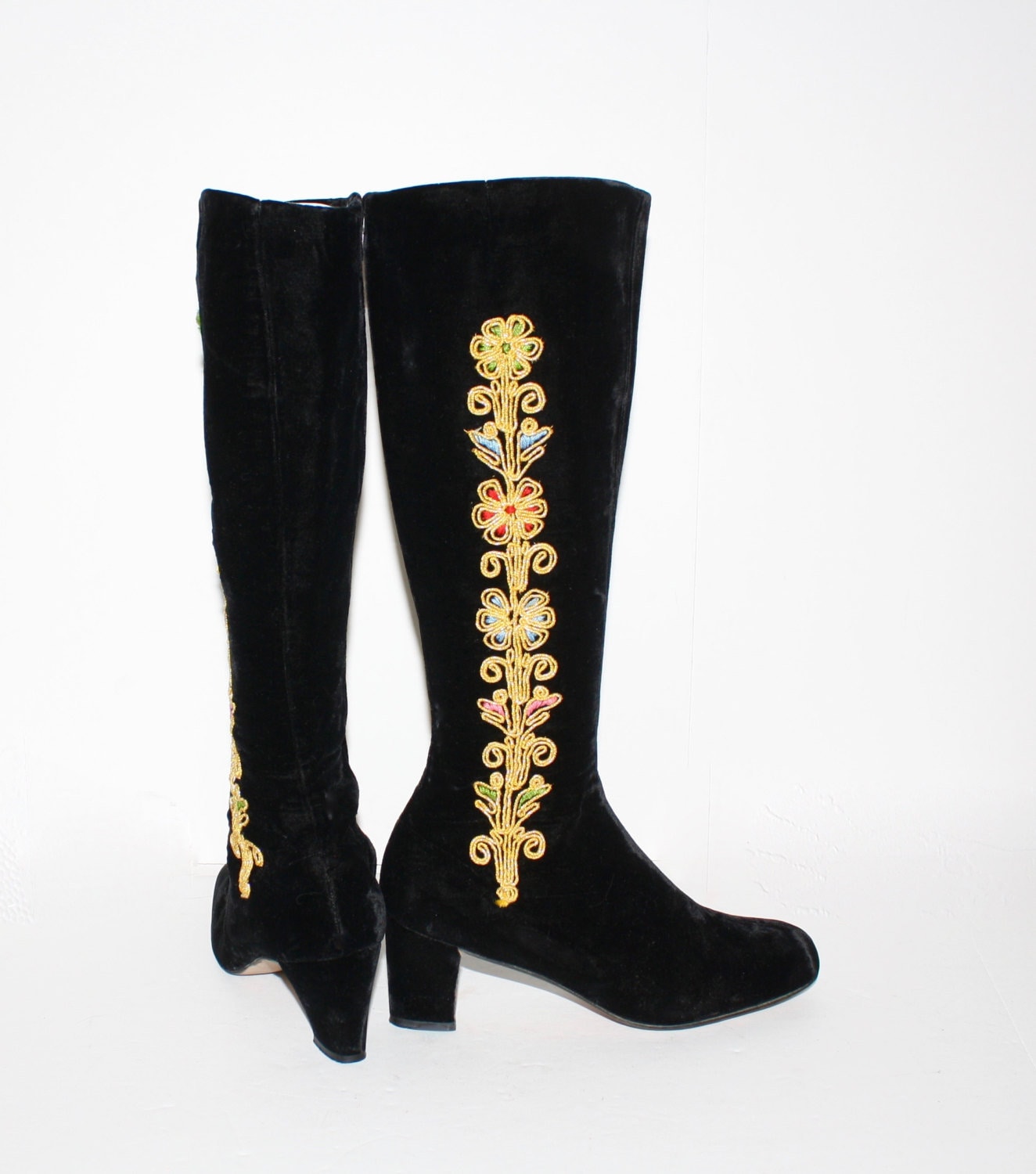 Vintage EMBROIDERED Black Velvet Go-go 