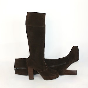 Vintage 1970s Platform GOGO BOOTS Sky High Brown Suede 39
