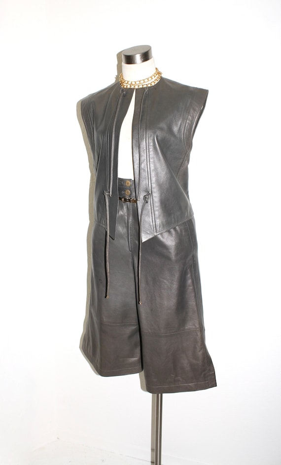 GUCCI Vintage Grey Leather Vest and Gaucho Capri … - image 1