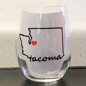 Tacoma Map I heart Tacoma 15oz stemless wine glass.