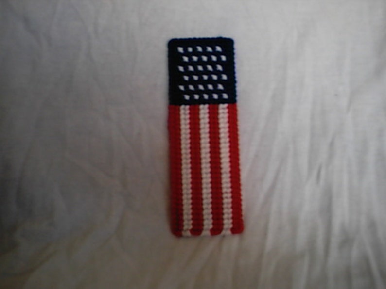 American Flag Bookmark PDF Plastic Canvas Pattern image 1