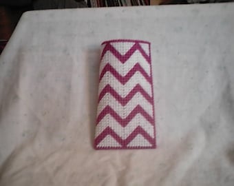 PDF Plastic Canvas Pattern Chevron Eyeglass Case