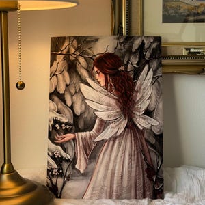 Winter Fee Fine Art Print, Wald Wald Poster, Wald Wald Poster, Märchenhaftes gemütliches Schlafzimmer, Natur Geschenk zur Baby-Dusche