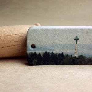 Seattle Space Needle Gift Tag set of 10 Seed Paper hangtags 3&quot; long by 1.5&quot; wide