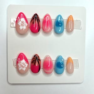 Tropical Hawaii Almond Press on Nails | Tropical Press on Nails | Short Almond Nails | Hibiscus Press on Nails | Cute Nails | Summer Nails