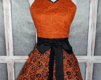 Sweetheart neckline retro stylish chic women's full apron cinnamon swirls black details vintage style one size fits most