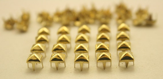 2 pcs.Yellow Pyramid Studs Biker Spikes