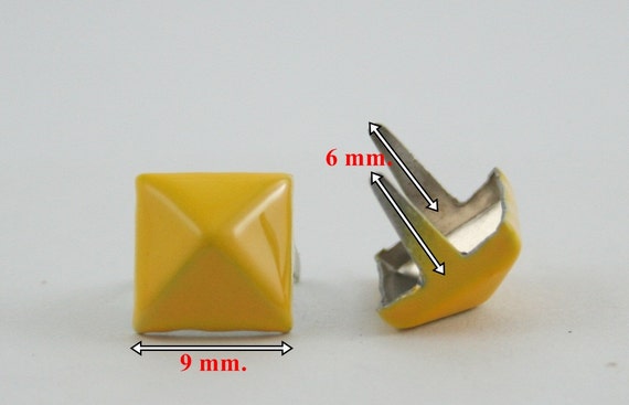 2 pcs.Yellow Pyramid Studs Biker Spikes